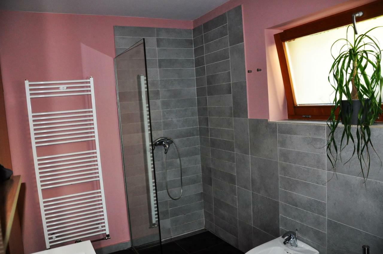 Apartma Rosa Spodnji Otok Luaran gambar